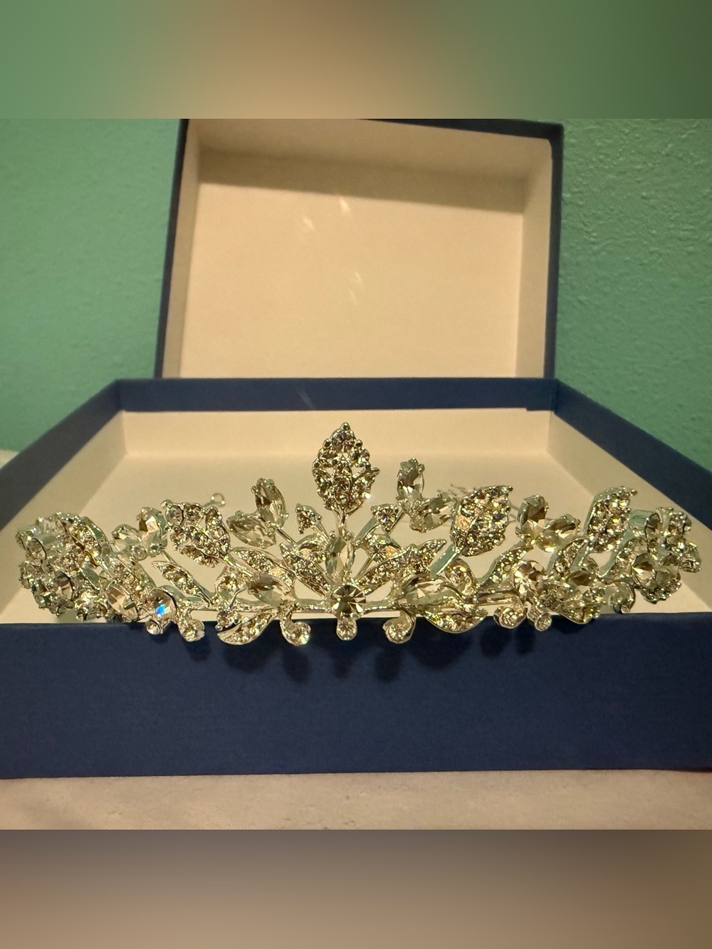 NEW Silver Crystal Bridal Tiara